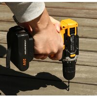 Deko DKCD20FU-Li SET 195 063-4135 (с 2-мя АКБ, кейс, набор оснастки) Image #9